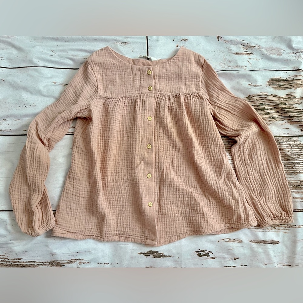 H&M organic button down cotton gauze top